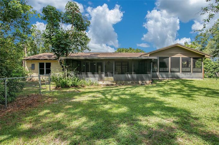 Image No.30-4 Bed Property for sale