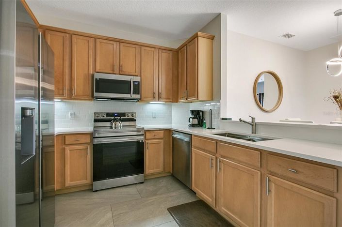 Image No.11-3 Bed Property for sale