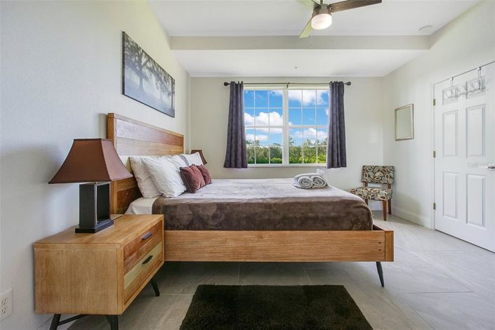 Image No.12-3 Bed Property for sale