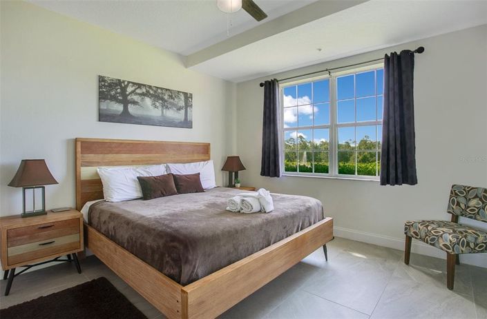 Image No.14-3 Bed Property for sale