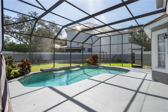 Image No.32-5 Bed Property for sale