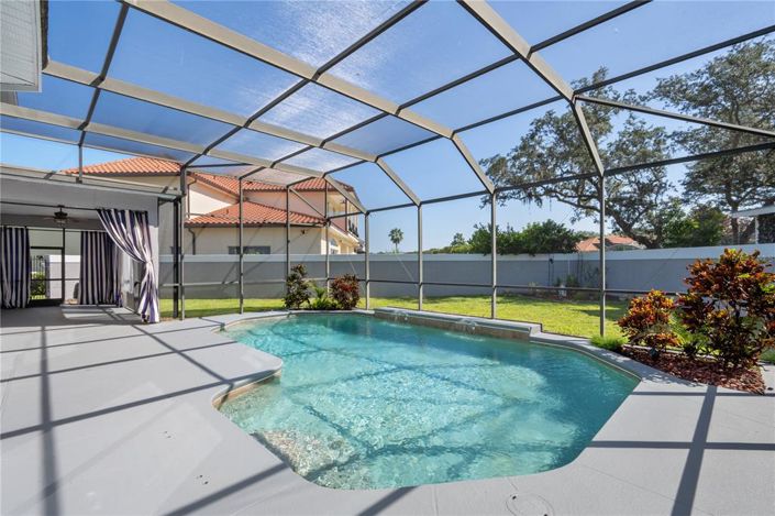 Image No.34-5 Bed Property for sale