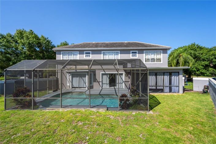 Image No.42-5 Bed Property for sale