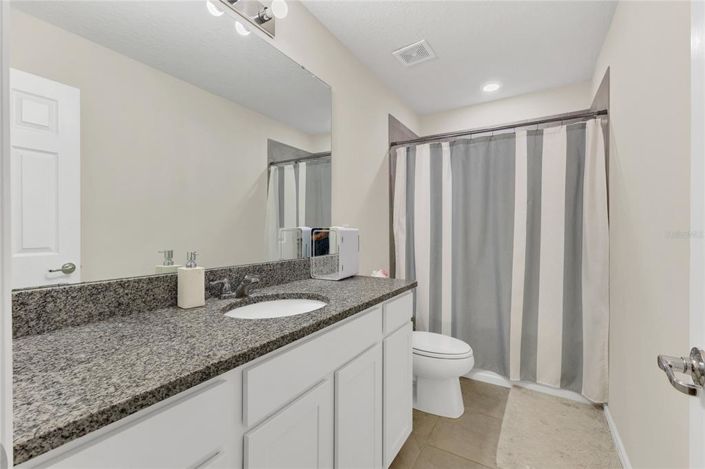 Image No.20-5 Bed Property for sale