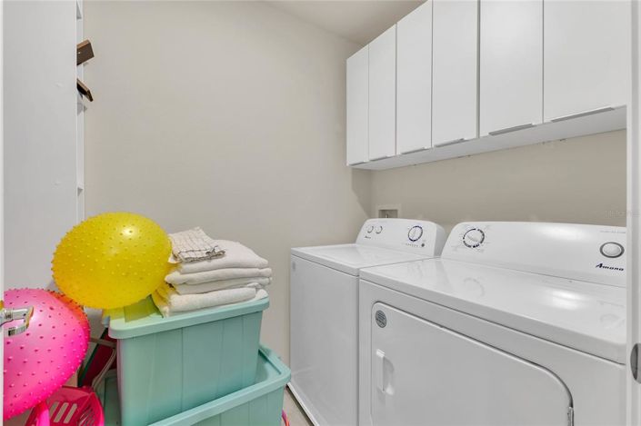 Image No.22-5 Bed Property for sale