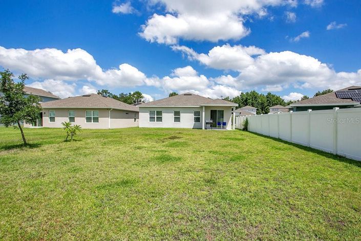 Image No.20-3 Bed Property for sale