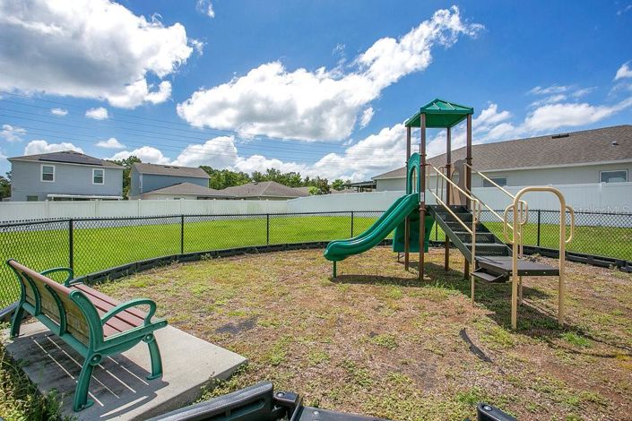 Image No.27-3 Bed Property for sale