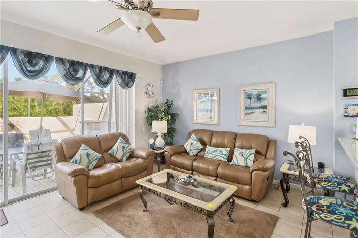 Image No.7-3 Bed Townhouse for sale