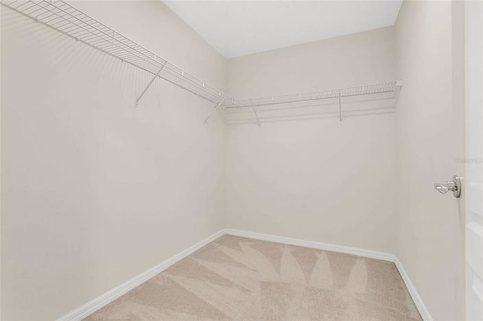 Image No.21-5 Bed Property for sale