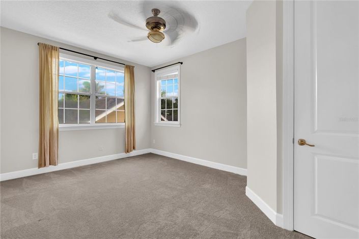 Image No.29-5 Bed Property for sale