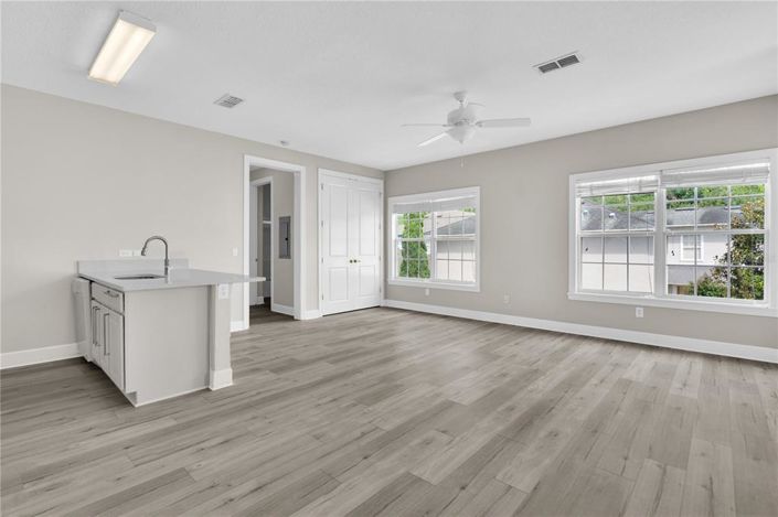 Image No.42-5 Bed Property for sale