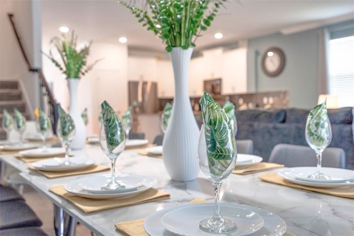 Image No.7-8 Bed Property for sale