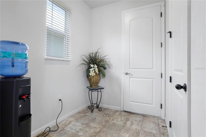 Image No.25-5 Bed Property for sale