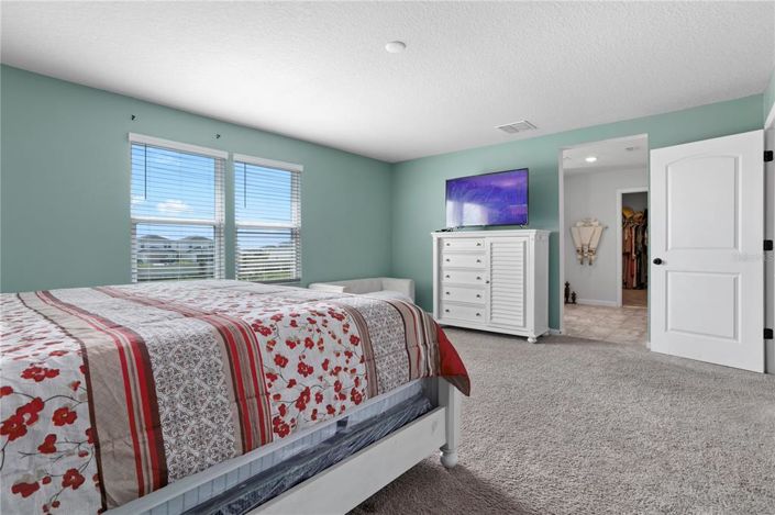 Image No.29-5 Bed Property for sale