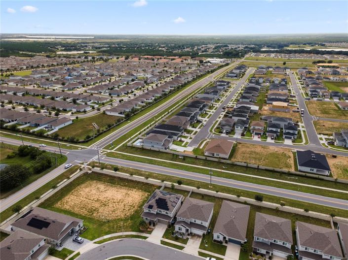 Image No.50-5 Bed Property for sale