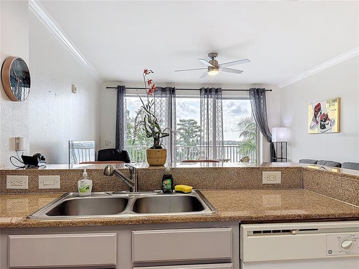 Image No.10-1 Bed Property for sale