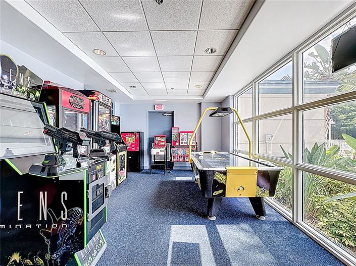 Image No.13-1 Bed Property for sale