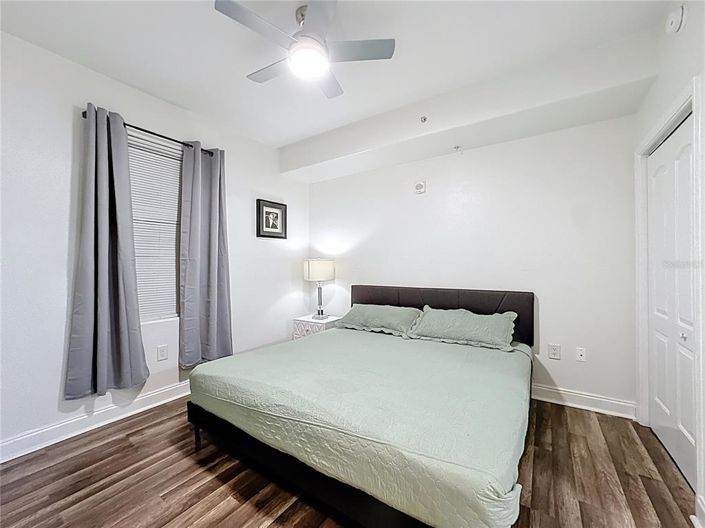 Image No.26-1 Bed Property for sale