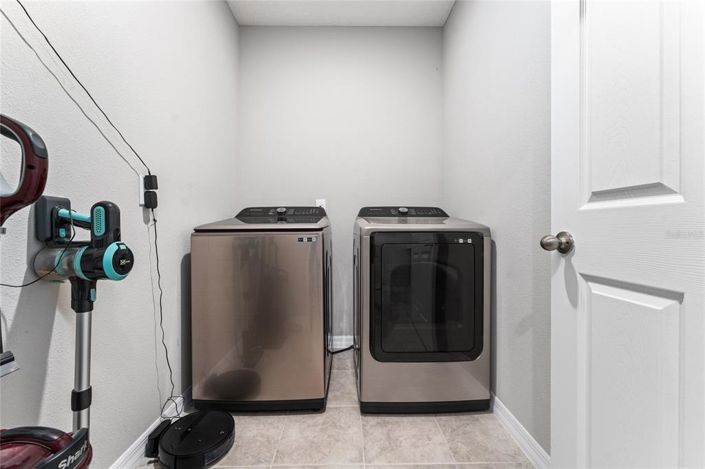 Image No.17-4 Bed Property for sale