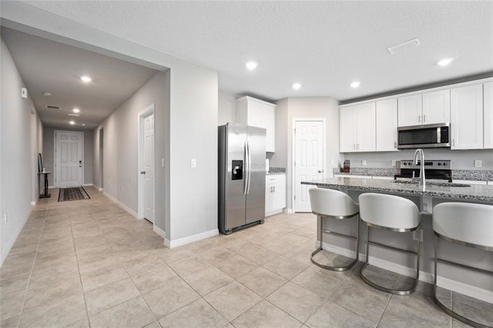 Image No.33-4 Bed Property for sale