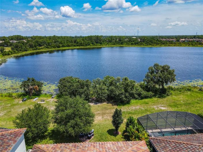 Image No.36-6 Bed Property for sale