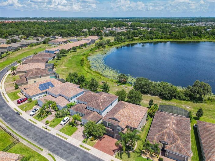 Image No.6-6 Bed Property for sale