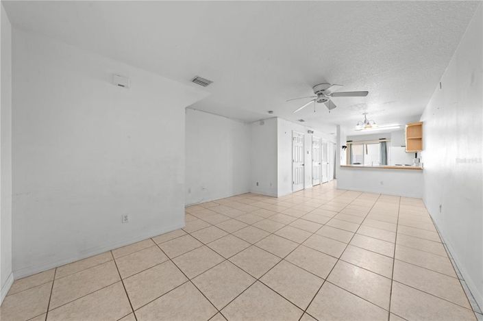 Image No.6-3 Bed Townhouse for sale