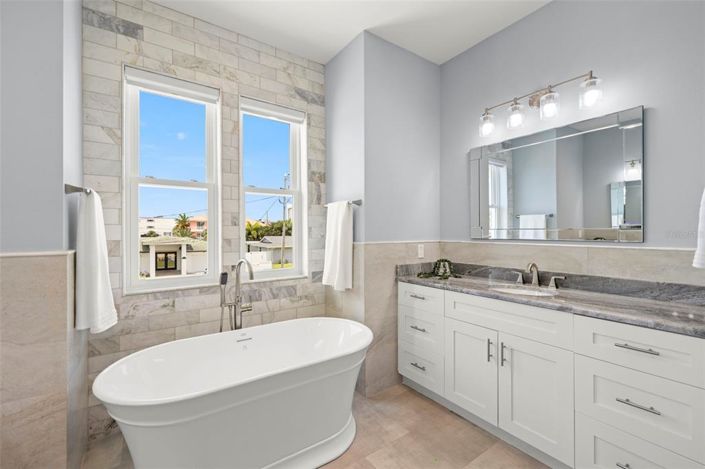 Image No.29-4 Bed Property for sale