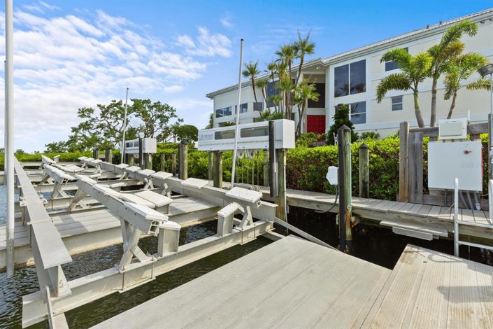 Image No.38-3 Bed Property for sale