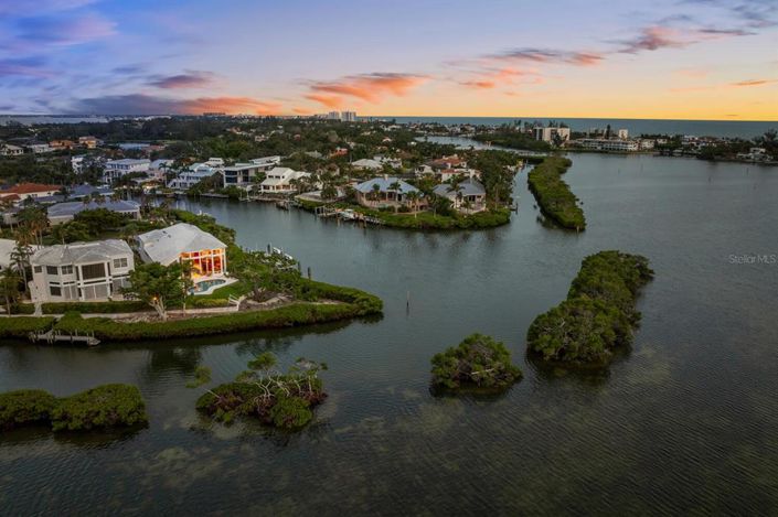 Image No.43-3 Bed Property for sale