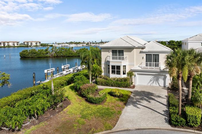 Image No.49-3 Bed Property for sale