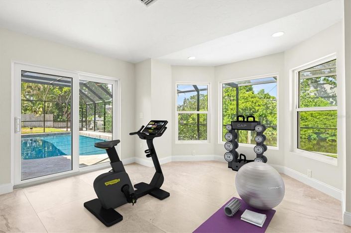 Image No.16-4 Bed Property for sale