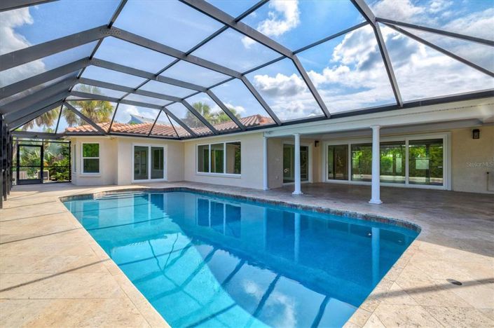 Image No.57-4 Bed Property for sale