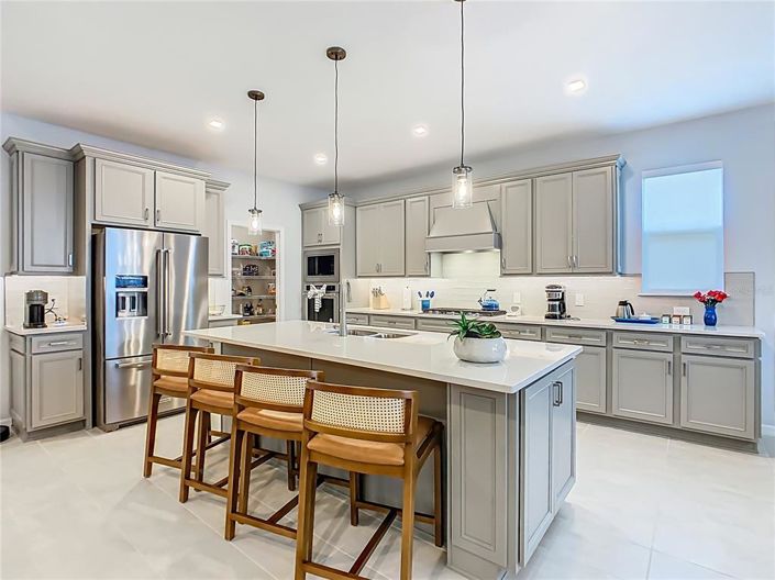 Image No.18-5 Bed Property for sale