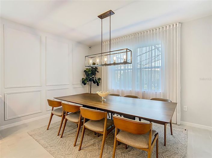 Image No.26-5 Bed Property for sale