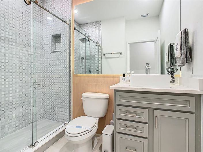 Image No.31-5 Bed Property for sale