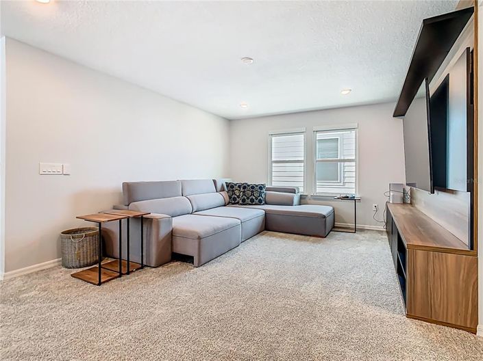 Image No.36-5 Bed Property for sale