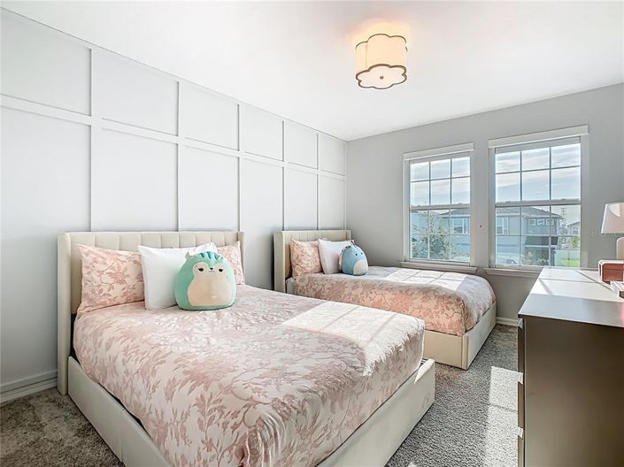 Image No.40-5 Bed Property for sale