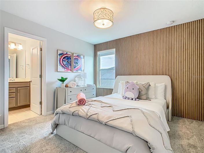 Image No.53-5 Bed Property for sale