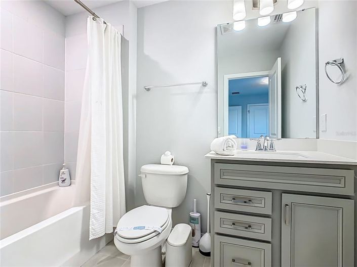 Image No.55-5 Bed Property for sale