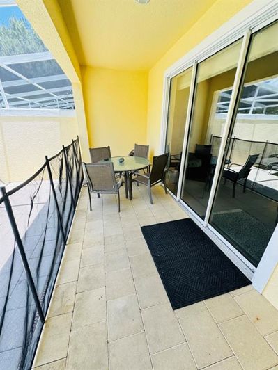 Image No.11-3 Bed Townhouse for sale