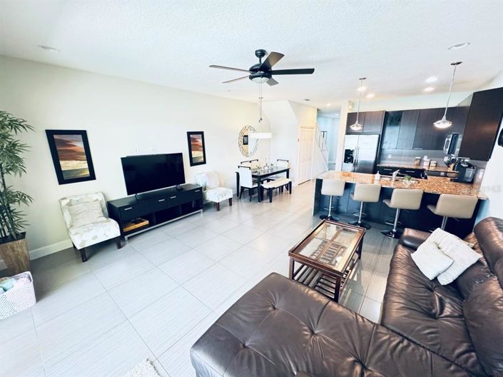 Image No.9-3 Bed Townhouse for sale