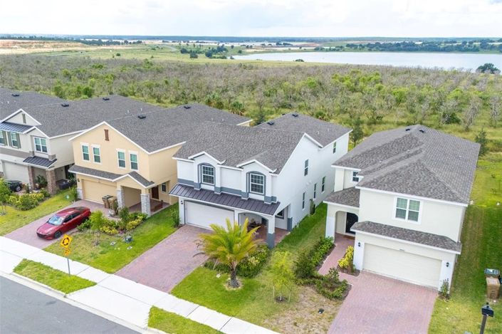 Image No.4-4 Bed Property for sale