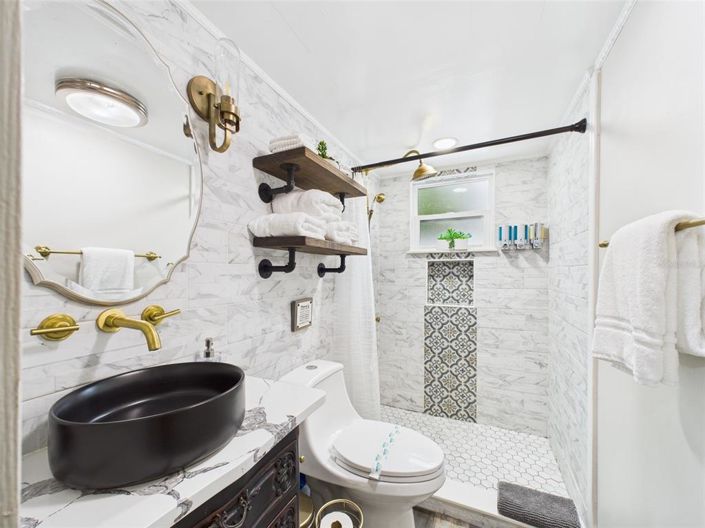 Image No.35-3 Bed Property for sale