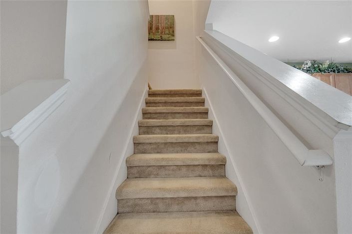 Image No.23-3 Bed Townhouse for sale