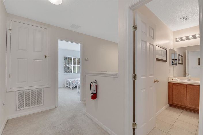 Image No.28-3 Bed Townhouse for sale