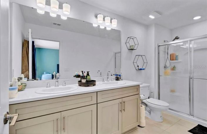 Image No.14-3 Bed Townhouse for sale