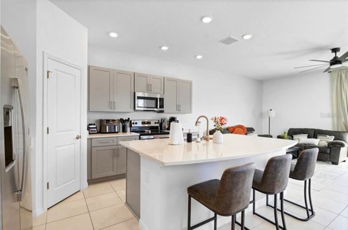 Image No.6-3 Bed Townhouse for sale