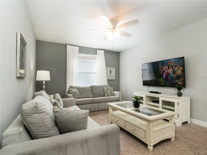 Image No.32-6 Bed Property for sale