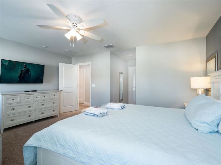 Image No.35-6 Bed Property for sale